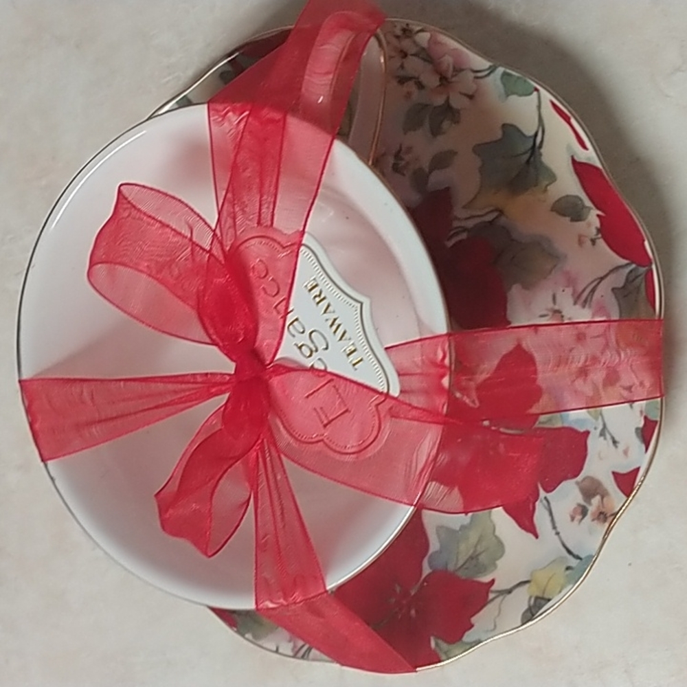 Elegance teacup set